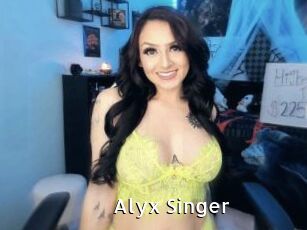 Alyx_Singer