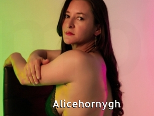 Alicehornygh