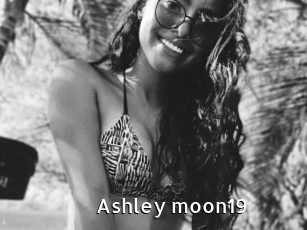 Ashley_moon19