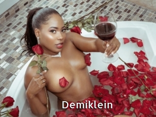 Demiklein