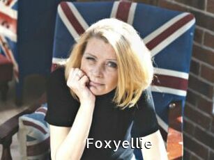 Foxyellie