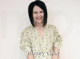 Honey_vicky