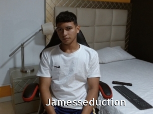 Jamesseduction