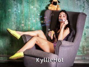 KyllieHot