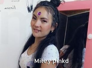 Miley_pinkd