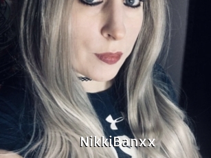 NikkiBanxx